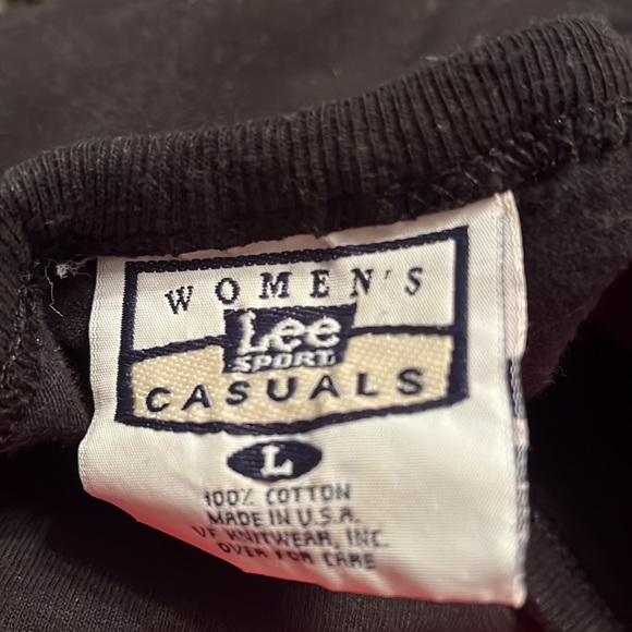 Embroidered Women’s Steelers Tee Shirt. Size Large. Gently worn. - Picture 3 of 3